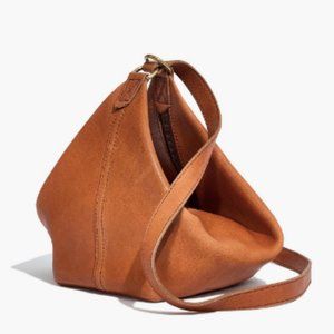 NWT MADEWELL The Leather Sling Bag in Cognac